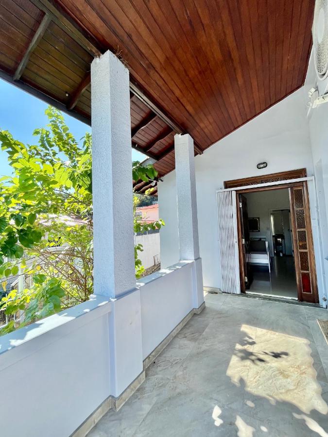 Ilha Centro Sul Ufsc, ar cond, estac, varanda, vista mar -até 6 pessoas Florianopolis Exterior foto